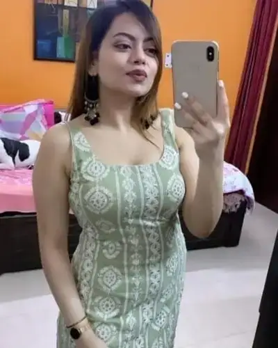 Call Girl in Khajuwala